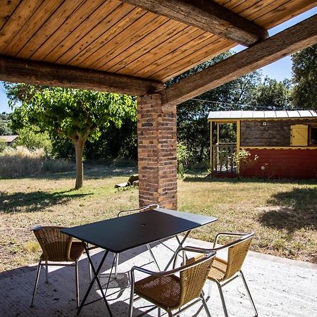 Domaine Les Perpetus Villa La Tour-d'Aigues Ngoại thất bức ảnh